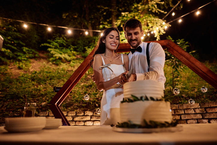 What Couples Should Ask Their Caterer Before Signing a Contract